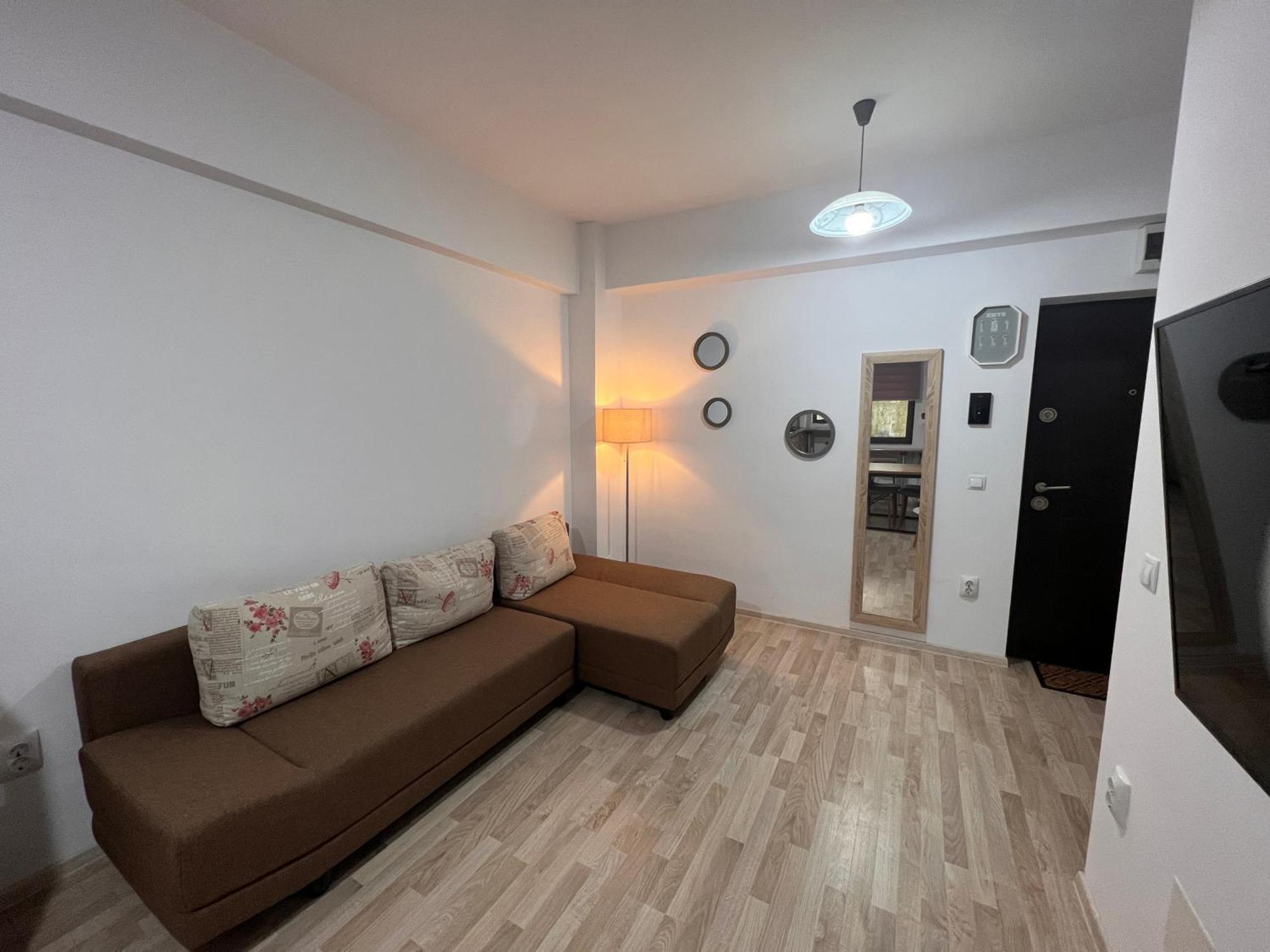 Cozy Apartment - Palas Iasi Eksteriør billede